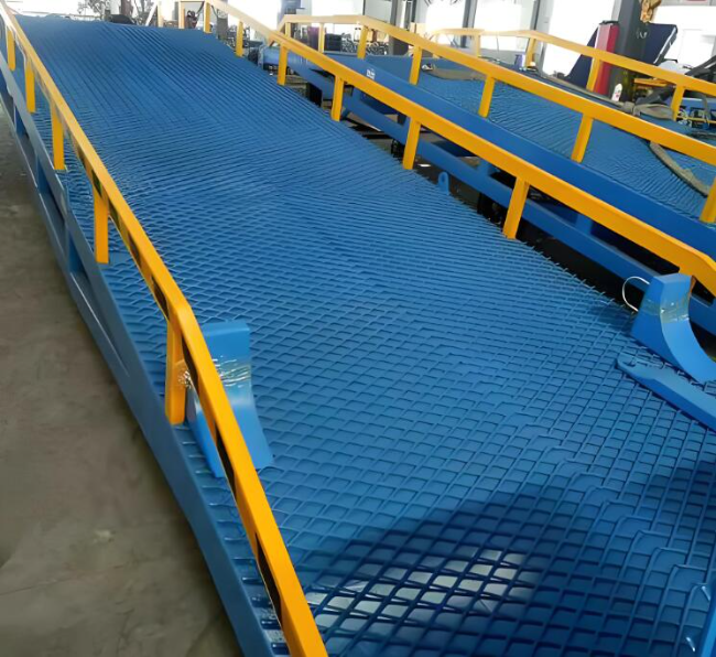 阿勒泰移动式液压登车桥